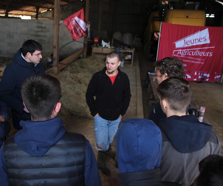 Le Forum installation de JA 86 s'est déroulé sur l'exploitation de Lucas Bonneau à Mauprévoir.