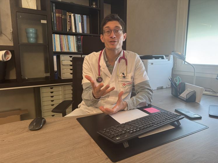 Le docteur Paul-Henri Lambert, praticien à Paris, a assuré une semaine de consultation à Mérignac. Il fait partie de l'équipe de médecins qui s'assure du bon fonctionnement des centres de Médecins Solidaires.