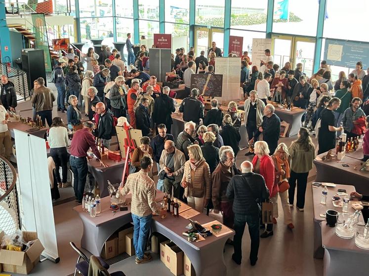 Le public nombreux a pu découvrir la diversité des pineaux et de leurs usages pendant deux jours.