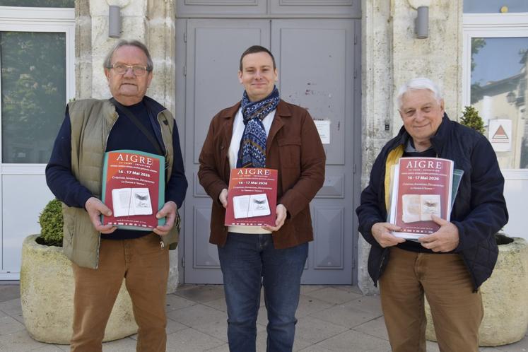 Roland Vilneau, Renaud Combaud et Dominique Grandjaud préparent activement cette nouvelle foire d'Aigre.
