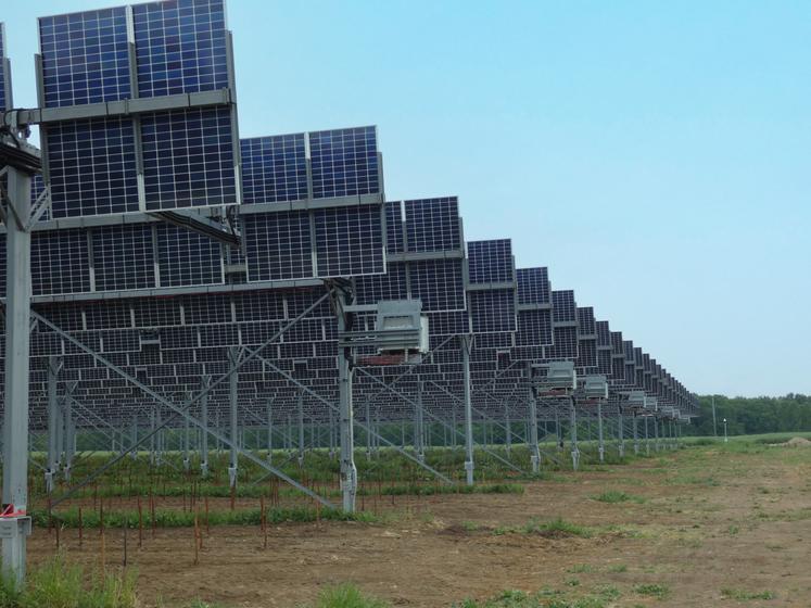 Canopée agrivoltaïque de St-André-de-Lidon.