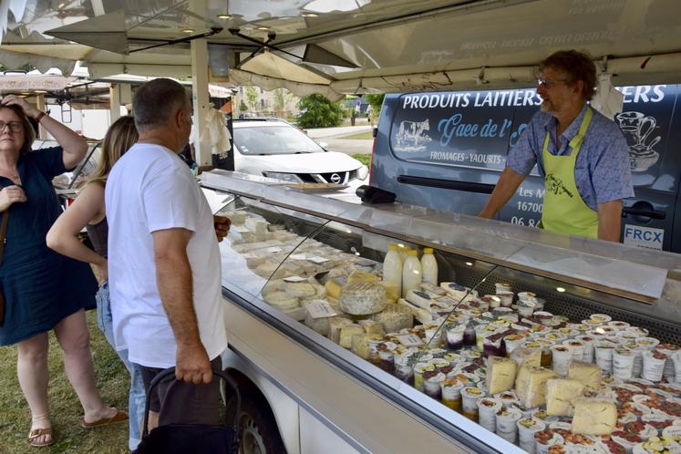 Tout le savoir-faire des producteurs charentais s'expose chaque année lors des marchés de producteurs.