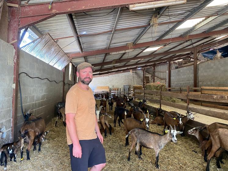 Hugo Braconnier est revenu sur la ferme familiale cette année.