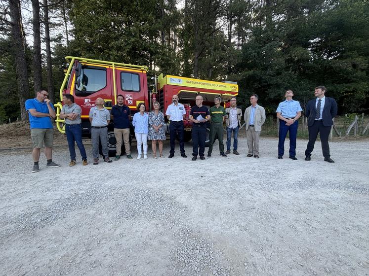 La stratégie de lutte contre les incendies de forêts et de culture a été imaginée avec de nombreux opérateurs.