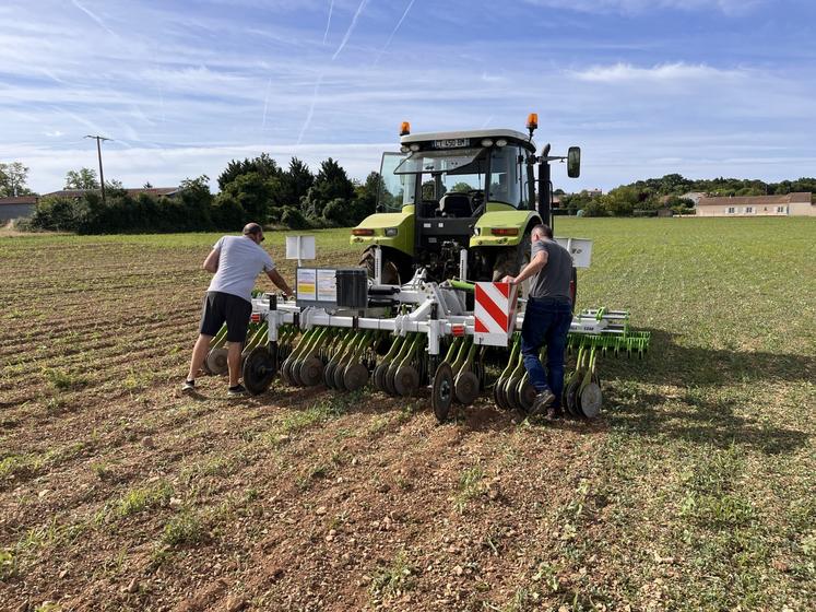 La machine Orbis OCR 500-100 est mise à disposition des bassins-versants du sud des Deux-Sèvres jusqu'en novembre 2026.