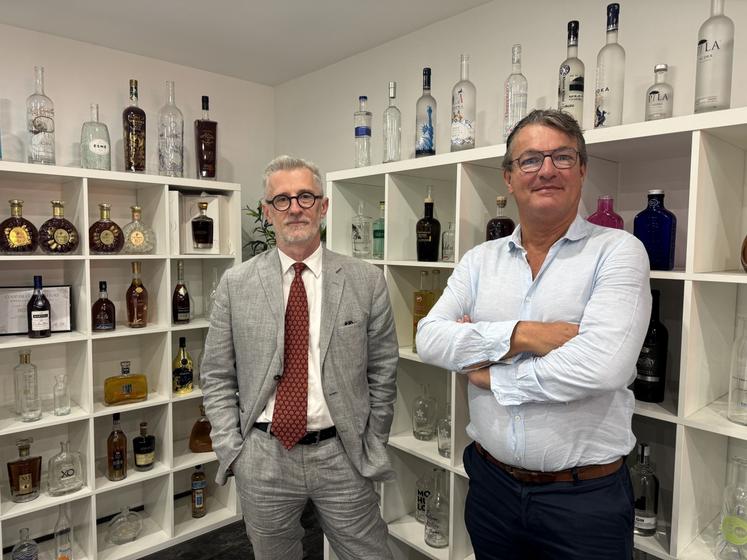 Jean-Pierre Bernadet (Président d'Atlanpack, administrateur Spirits Valley et exposant au salon) et Calixte Blanchard (directeur de Spirits Valley).