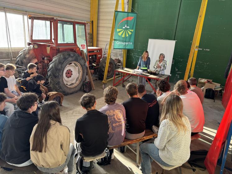 Les ateliers ont eu lieu à l'exploitation du lycée agricole.