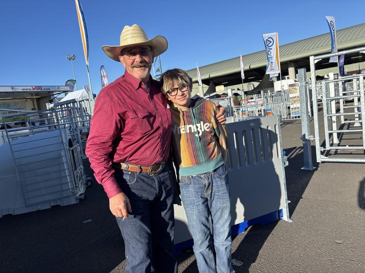 Olivier Poirier est venu avec son fils.