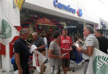 Manifestation au Carrefour de Lormont, le 7 septembre.