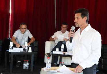 « Nous portons tous l’image du pineau quand nous le partageons entre amis, dans la filière, sur les marchés », rappelle Philippe Guérin.