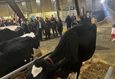 Les élus et représentants des OPA étaient nombreux à l'inauguration.