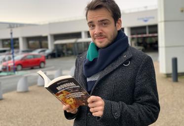 Kévin Veyssière, qui a grandi à Guitinières, revient de temps en temps en Haute-Saintonge.