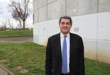 «Par rapport aux autres pays européens, les banques françaises sont maintenant plus solides» estime Frédéric Visnovsky.