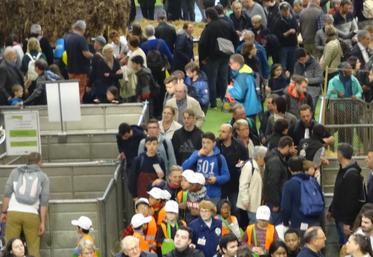 Le Salon de l’agriculture a vu sa fréquentation légèrement baisser pour son édition 2019, avec 633 213 personnes cette année.