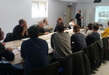 Une cinquantaine de réunions ont été organisées sur les thématiques des grandes cultures comme de la viticulture.