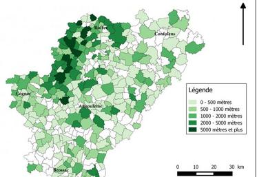 Plantation de haies champêtres en Charente, accompagnées par Prom’haies entre 1989 et 2015 et financées par des fonds privés et publics