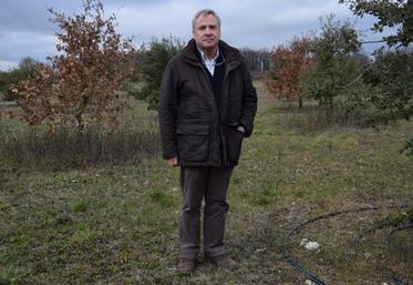Régis Mesnier, président du syndicat des trufficulteurs de la Charente.