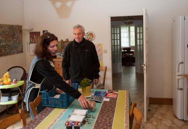 Les hommes ne représentent que 5 % des effectifs de l’aide à domicile.