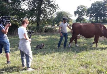 « Pedro » s’est prêté au jeu, fier de mettre en lumière la Charente Limousine.