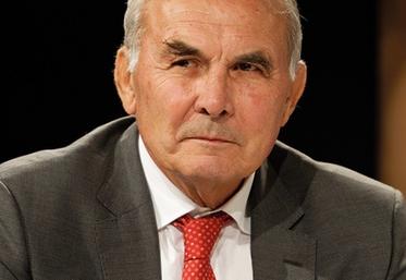 Gilbert Favreau, Deux-Sèvres