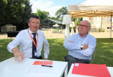 Philippe Jehanno et Richard Lazurowicz affirment qu’il est temps de faire tomber certains clichés sur l’entreprise et les patrons.