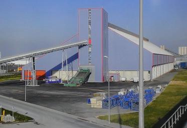 Le nouveau bâtiment sur le port de La Pallice.