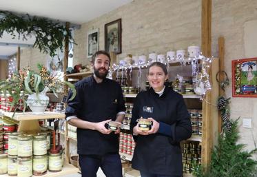 Jean Poux et Maud Fauconnier mêlent tradition et modernité au sein de leur entreprise.
