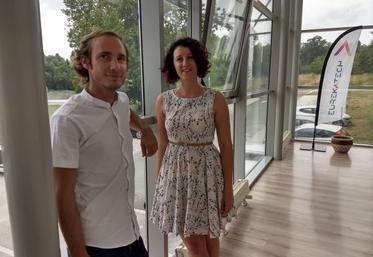 Aurélie Colin-Thévenet et Grégory Thévenet ont installé Lux Lingua à la pépinière d’entreprises de Saint-Michel.