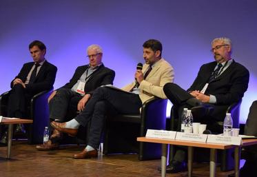 Les quatre présidents, côte à côte, ont montré l'unité de la filière à travers ce premier congrès de la viticulture.