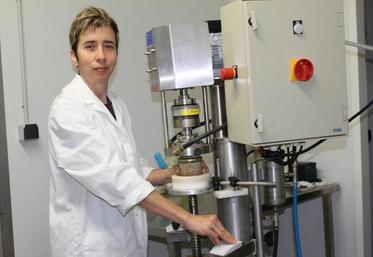 Karine Callaud, co-dirigeante des Plats du gîte.