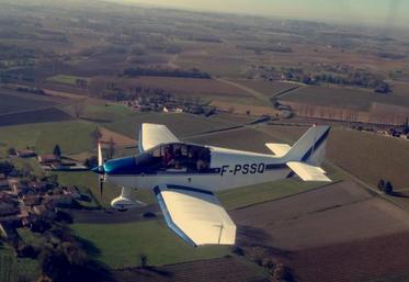 Jamais mieux servi que par soi-même : Jacques Bougnaud a construit son propre avion.