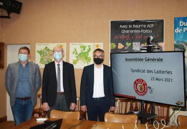 Laurent Chupin, Joseph Giraud, Patrick Roulleau ont présenté les actions et les projets du syndicat des laiteries.