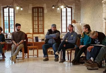 Une vingtaine d’adhérents ont échangé sur la dynamique syndicale ainsi que sur les difficultés du monde paysan.