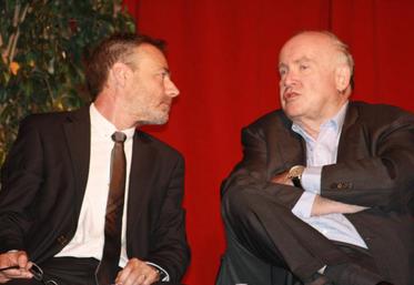 Dominique Bussereau assure le président Christophe Bouyer de son opposition au projet éolien de l’estuaire et l’invite à une prochaine rencontre pour renouveler le contrat d’objectifs.