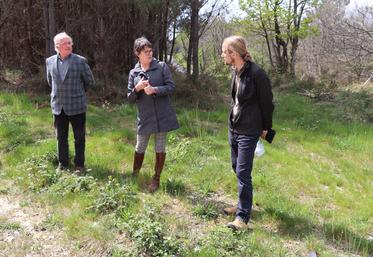 Marie-Hélène Gouffrant, présidente de l’association syndicale libre de gestion forestière des Patis de Vaud, à Chillac, a présenté les travaux qui auront lieu sur les parcelles de plusieurs propriétaires à Chillac.