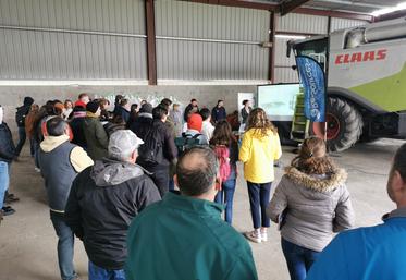 L’objectif de cette journée était de sensibiliser un maximum d’agriculteurs sur l’utilité des couverts végétaux, en particulier lors des périodes à risques. 