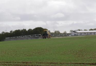 Une attention particulière devra être portée sur les conditions climatiques lors des prochaines applications.