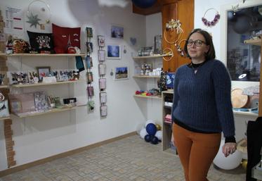 Anne Huboud Perron a ouvert sa boutique de créateurs l'Atelier Bleu Marine le 1er novembre dernier.