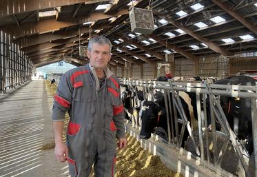 Didier Rambaud est installé à Saint-Symphorien, avec 120 vaches laitières.