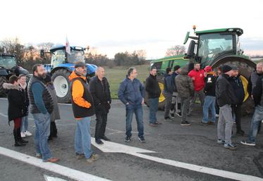 Mobilisation blocage N10 levée de camp
