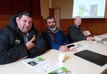 Rudy Boisson, Éric Berbudeau, Frédéric Botton ont présenté les différents rapports lors de l'assemblée générale.