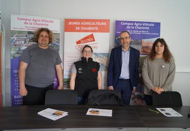 De gauche à droite : Rodolphe Texier, Camille Golvet, Thierry Adam et Victoria Tardieu.