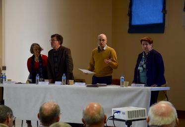 Le président d'Initiativ' Retraite, Jean-Pierre Touzé, a présenté les grandes actions de l'année écoulée.