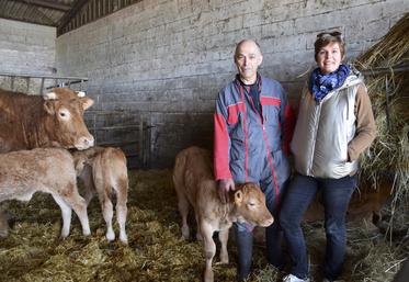 Jean-Marie Blaise et sa fille Alexandra en compagnie de leurs animaux.
