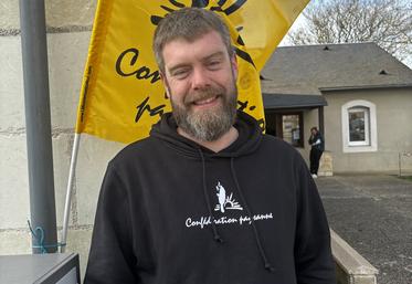 Pierre-Jean Clair est le porte-parole de la Confédération Paysanne de la Vienne.