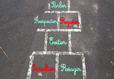 L'école Marcel Pilot de Pleumartin a remporté le prix de la meilleure affiche du niveau élémentaire.