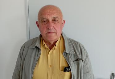 « La situation pour les engraisseurs est inquiétante » pour Bernard Dubois.