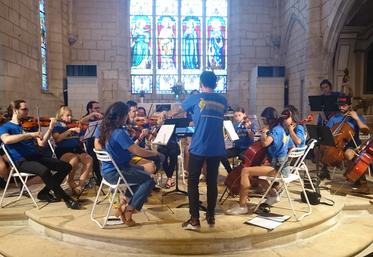 Trente-trois concerts de musique classique gratuits et un grand concert philharmonique de clôture attendent les festivaliers des Eurochestries pour sa dixième édition en Deux-Sèvres, du 4 au 9 juillet.