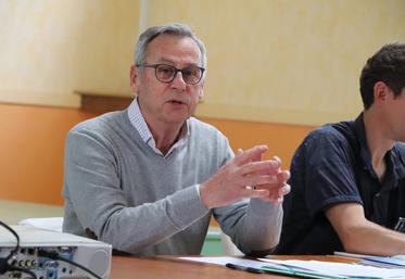 Dominique de Castelbajac, président de l'association pour la mise en valeur des forêts du Sud Charente