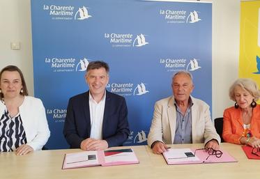 Signature juillet 2024 partenariat Département Ferrocampus.